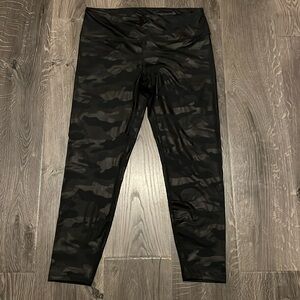 Camo leggings 2XL